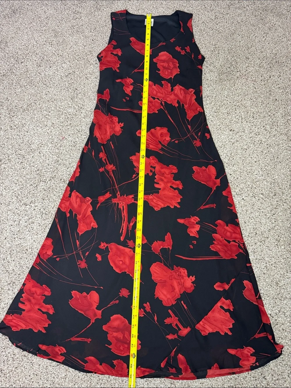 Red Floral Maxi Dress - Picture 4 of 10